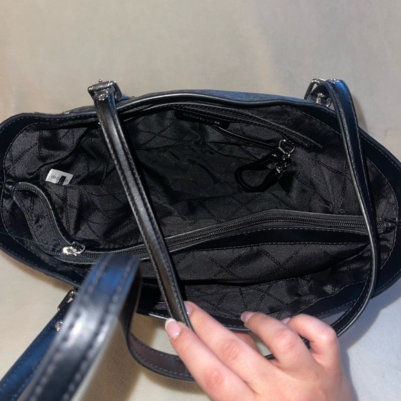 Michael Kors Bag black with animal print - Picture 3 of 4